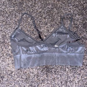 Lulu bra 10
